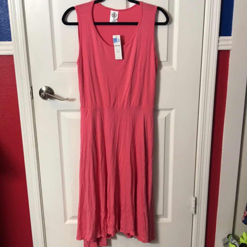 Agnes & Dora NWT Angelou Dress with pockets  Pink